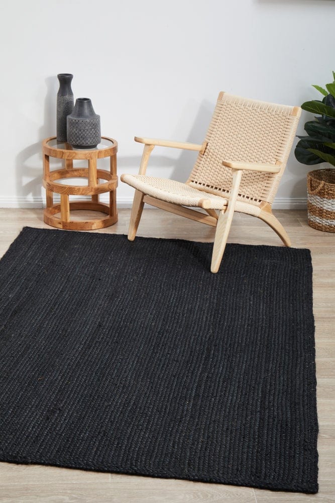 Vivi Black Rug