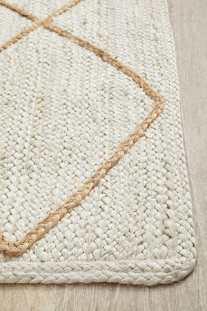 Byron 222 White Runner Rug